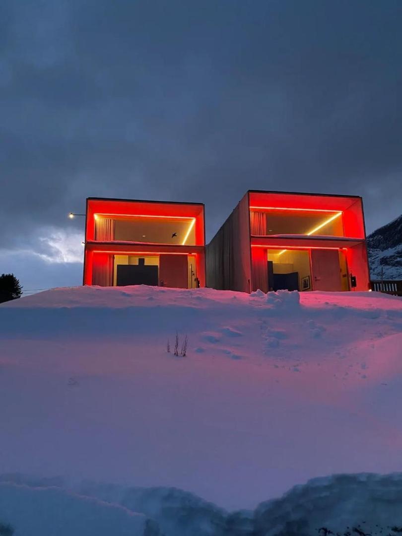 Oceanview Mini-House - Stunning Views Lägenhet Ramberg Exteriör bild
