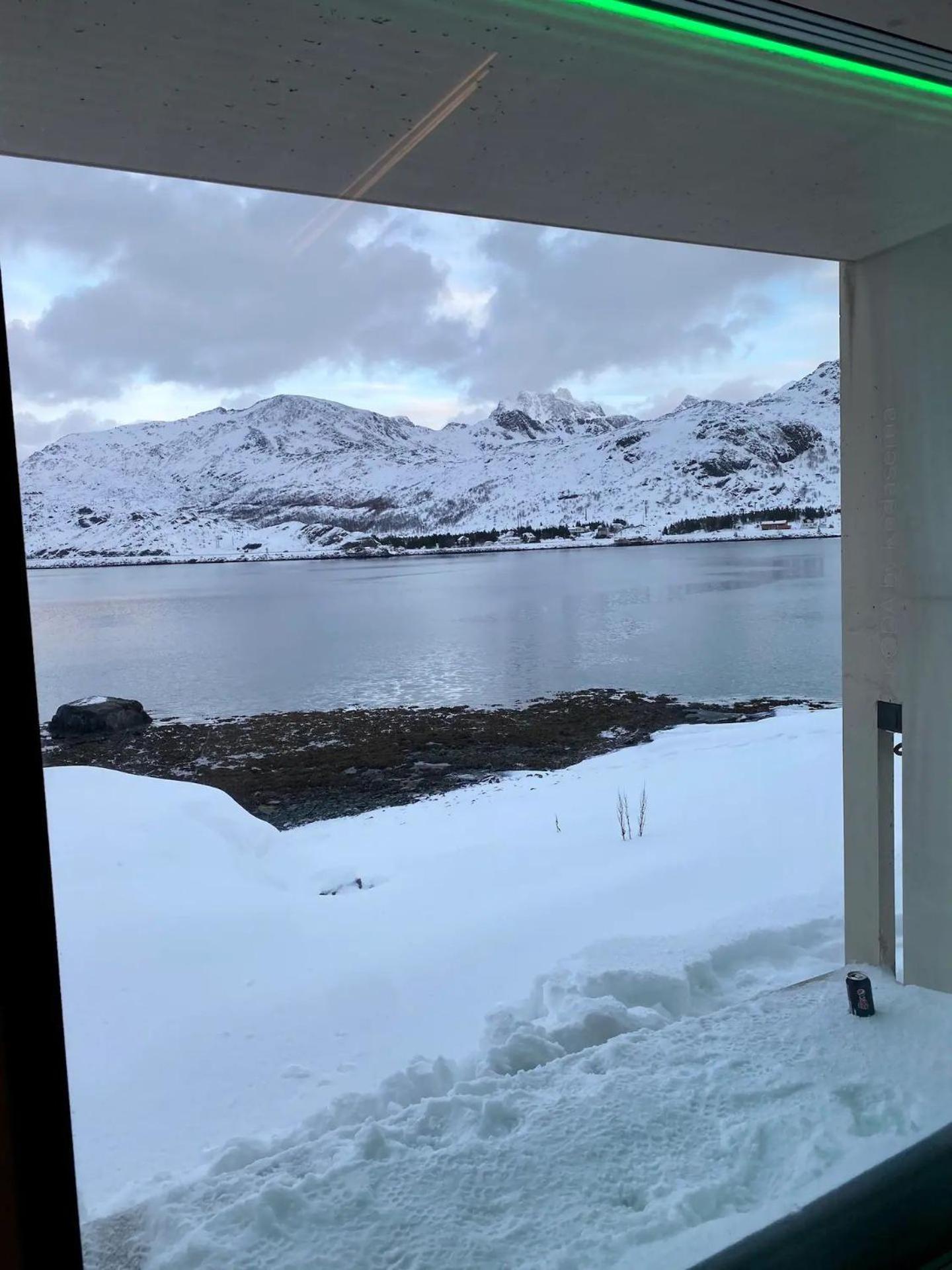 Oceanview Mini-House - Stunning Views Lägenhet Ramberg Exteriör bild